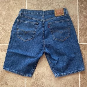 Men’s LEVI 505 Shorts, Size 36 - Like new!